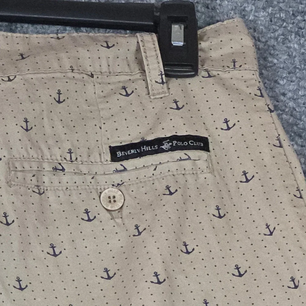 Beverly Hills Polo Club Mens‎ 34 Shorts Khaki Anchor Print Flat Front Cotton